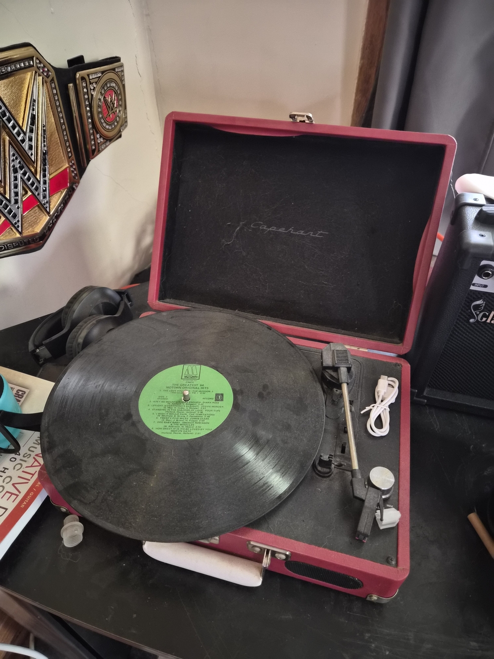 Portable Red Record Player Turntable with Built-in Speaker